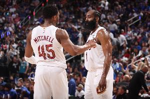NBA热火vs骑士_NBA热火vs骑士无插件直播_NBA热火vs骑士免费高清观看