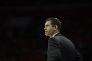 NBA太阳vs雄鹿_NBA太阳vs雄鹿高清直播_NBA太阳vs雄鹿在线观看无插件